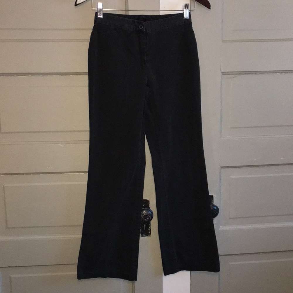 Black Pocketless Jeans